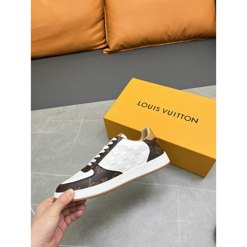 l**is V*t*n rivoli sneakers calfskin white and brown