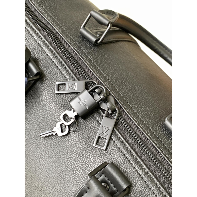 l**is V*t*n keepall bandoulière 50 travel bag black