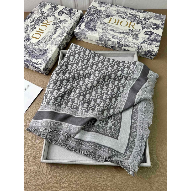 D*or oblique shawl scarf