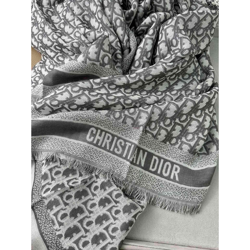 D*or oblique shawl scarf