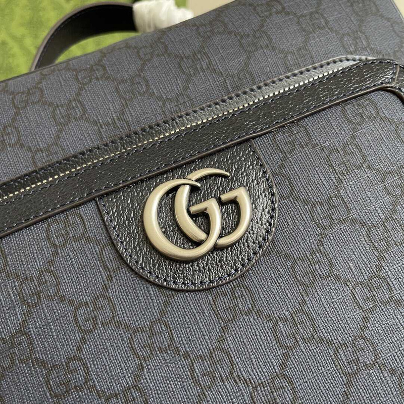 g*u*i ophidia gg medium backpack blue and black gg S*p*e canvas trim