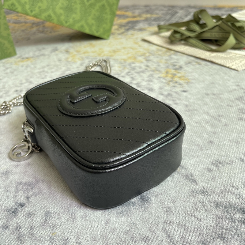 G*u*i blondie mini bag black