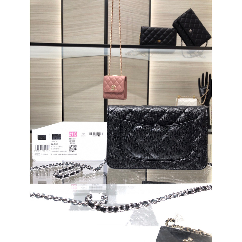 Ch*el classic wallet on chain black bag