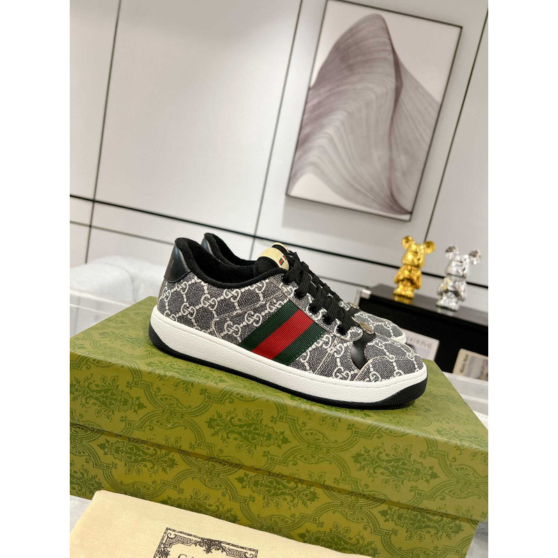 G*u*i screener mit gg herrensneaker with blaues und rotes web grey