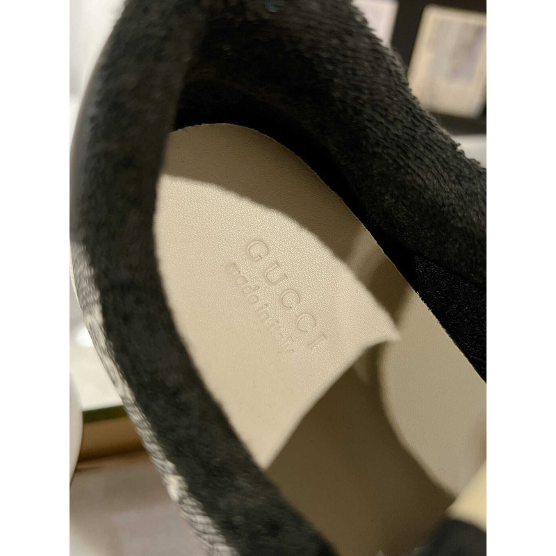 G*u*i screener mit gg herrensneaker with blaues und rotes web grey