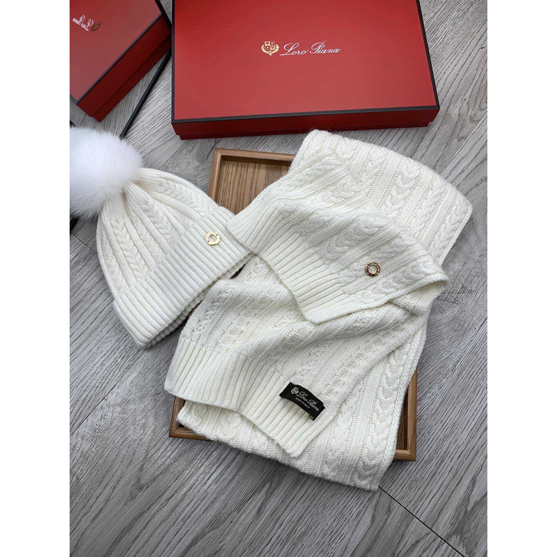 Loro piana Wool Pom And Scarf White