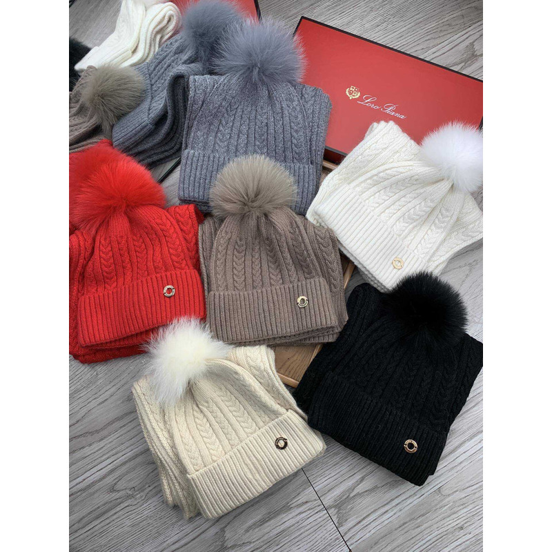 Loro piana Wool Pom And Scarf White