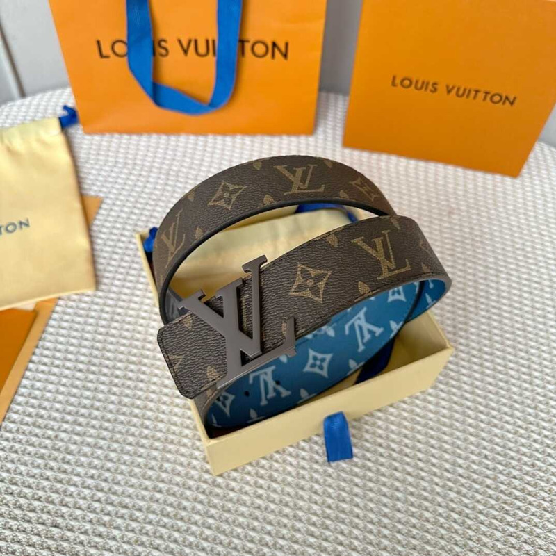 l**is V*t*n  initiales 40mm reversiblet with brown lv initials buckle monogram canvas/blue