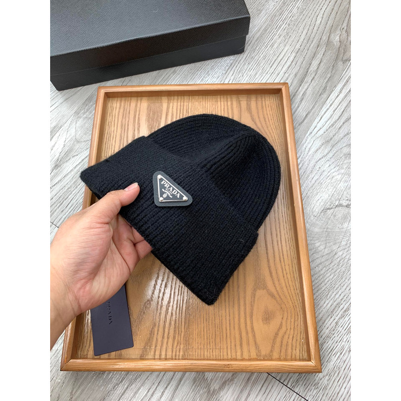 Pra*a logo rib knitted pullover hat black