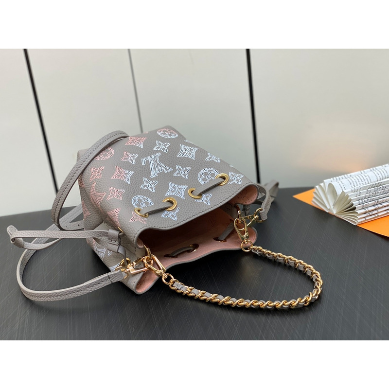 l**is V*t*n  flight mode pico bella gray