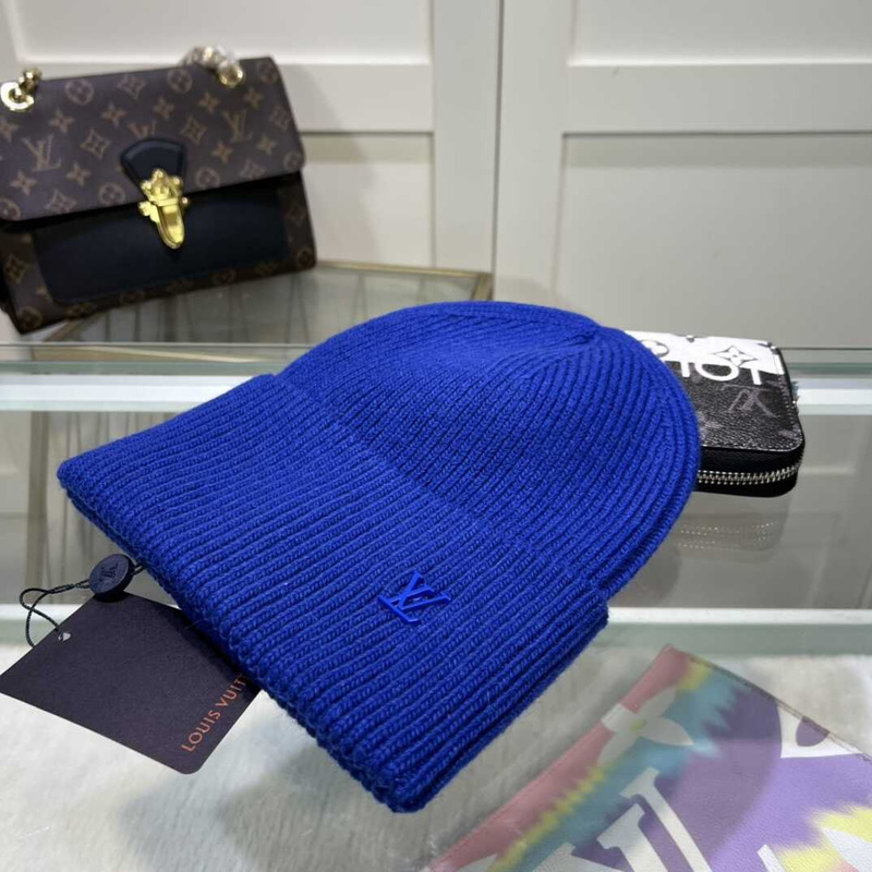 l**is V*t*n cashmere ahead beanie blue