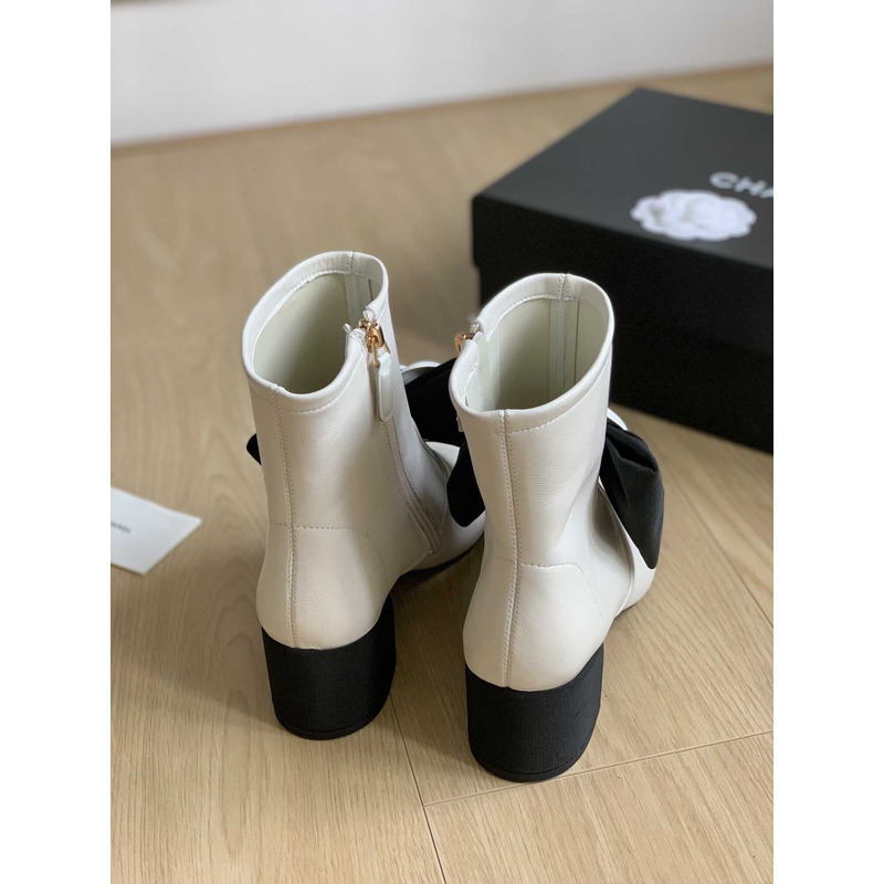 Ch*el short boots suede kidskin & grosgrain white