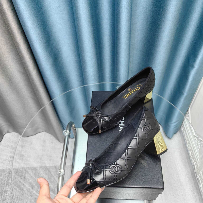 Ch*el ballet pumps calfskin black