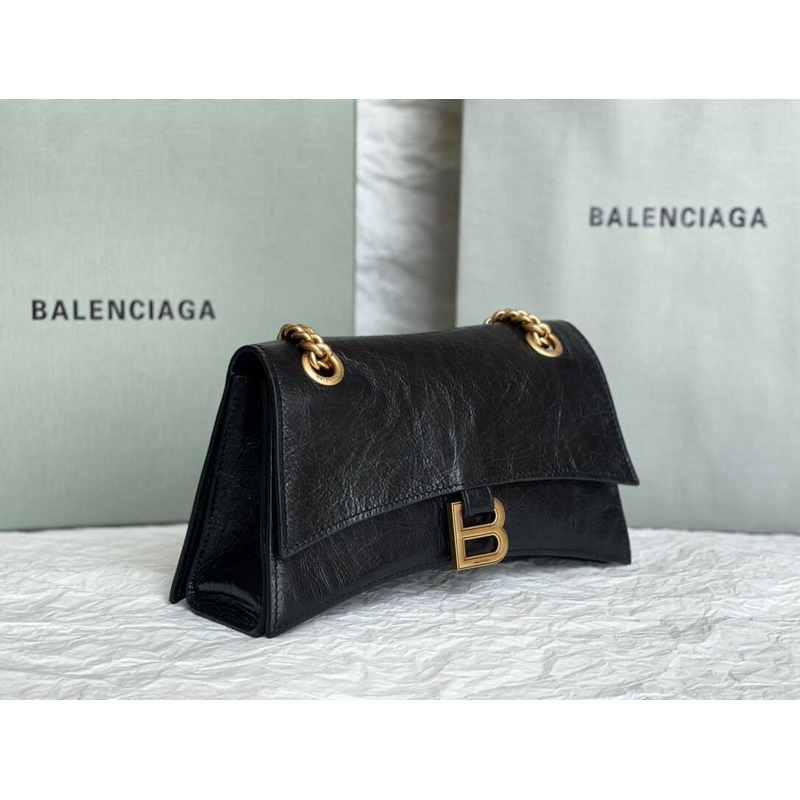 Ba*len*cia*ga women\