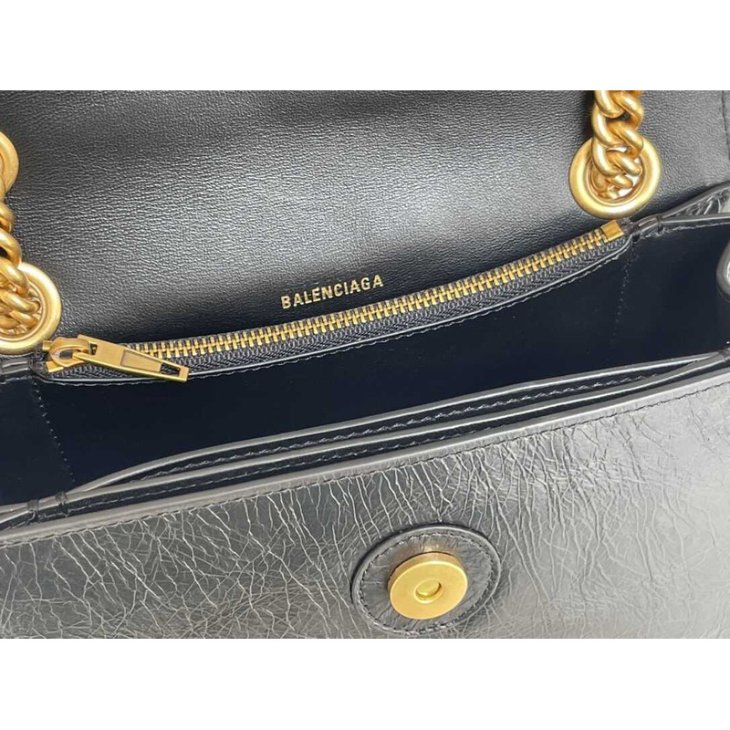 Ba*len*cia*ga women\