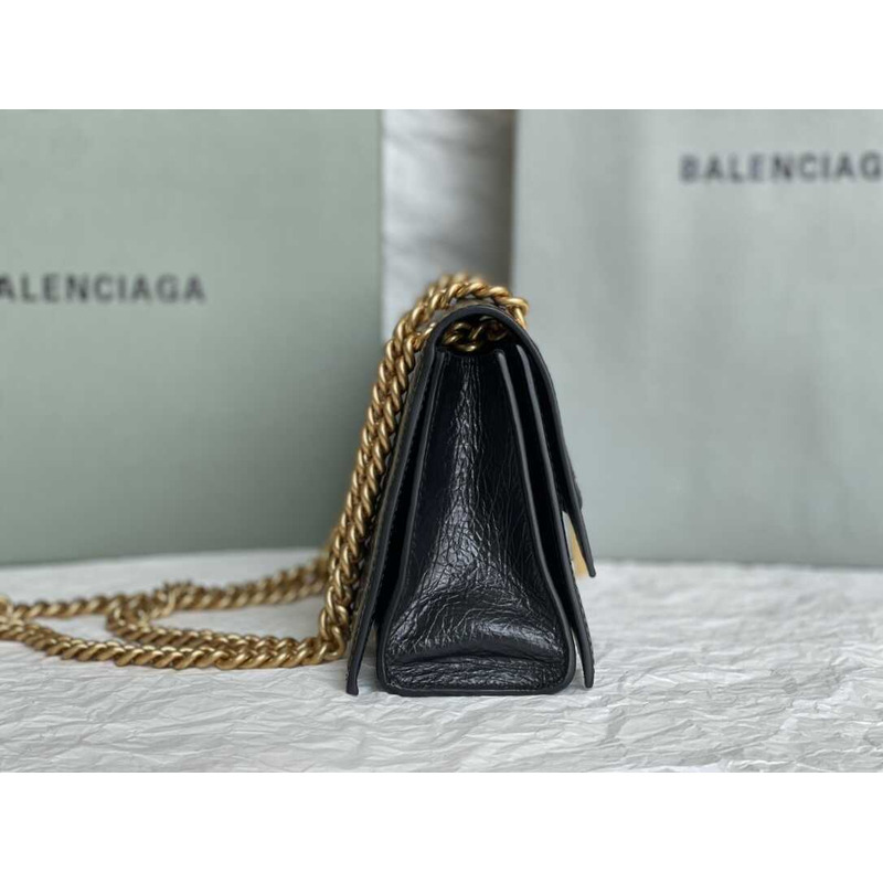 Ba*len*cia*ga women\