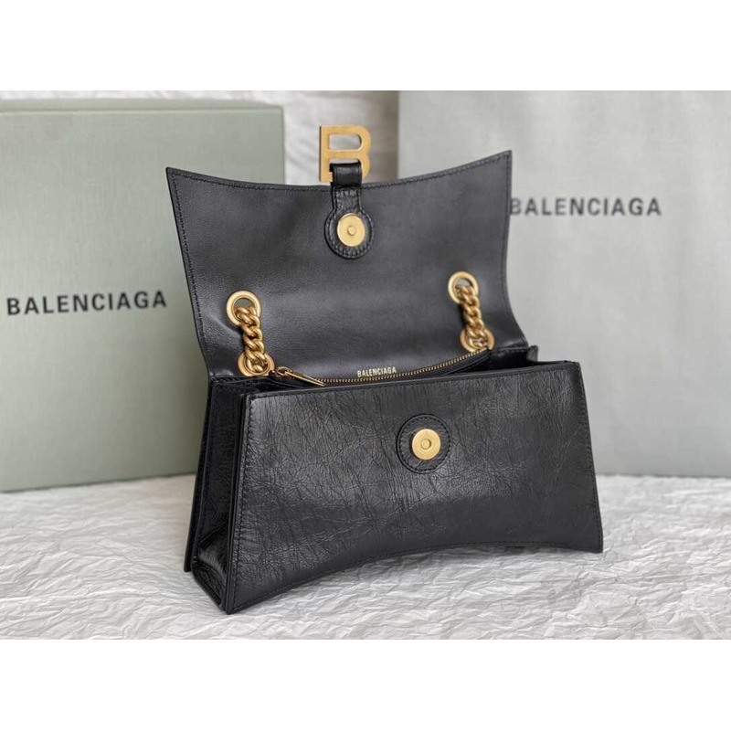 Ba*len*cia*ga women\