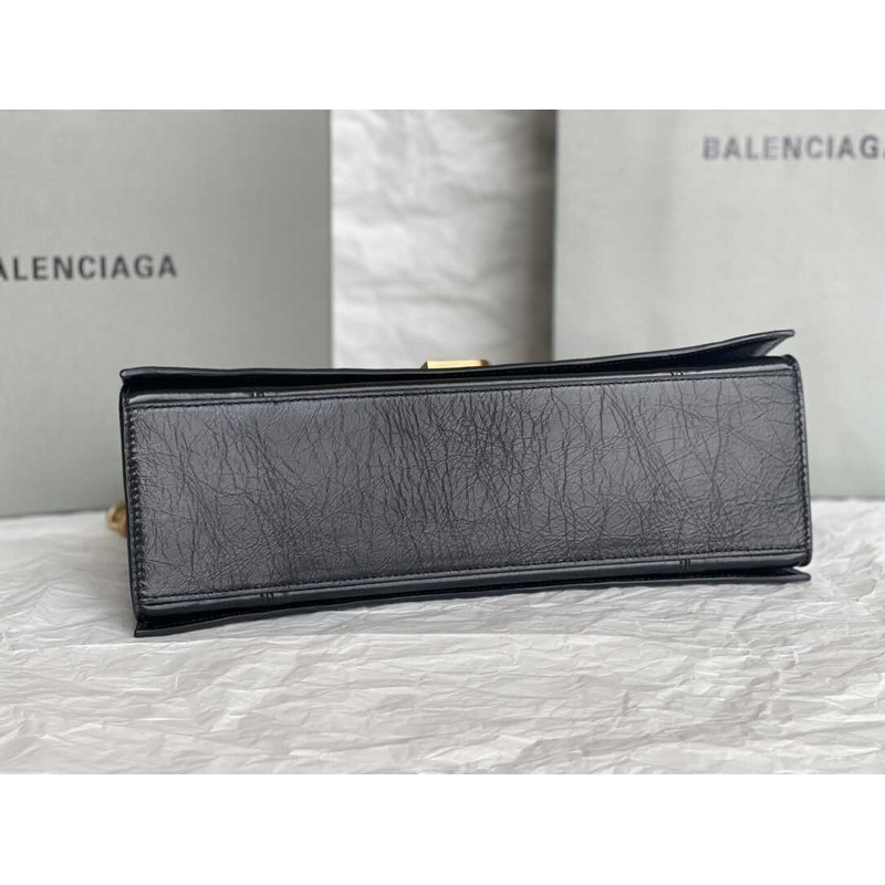 Ba*len*cia*ga women\