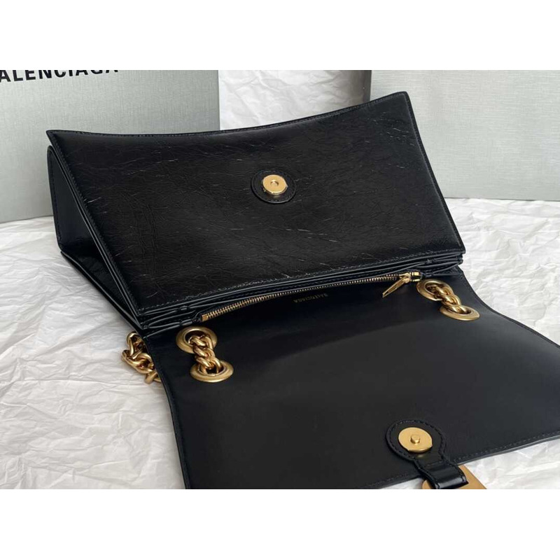 Ba*len*cia*ga women\