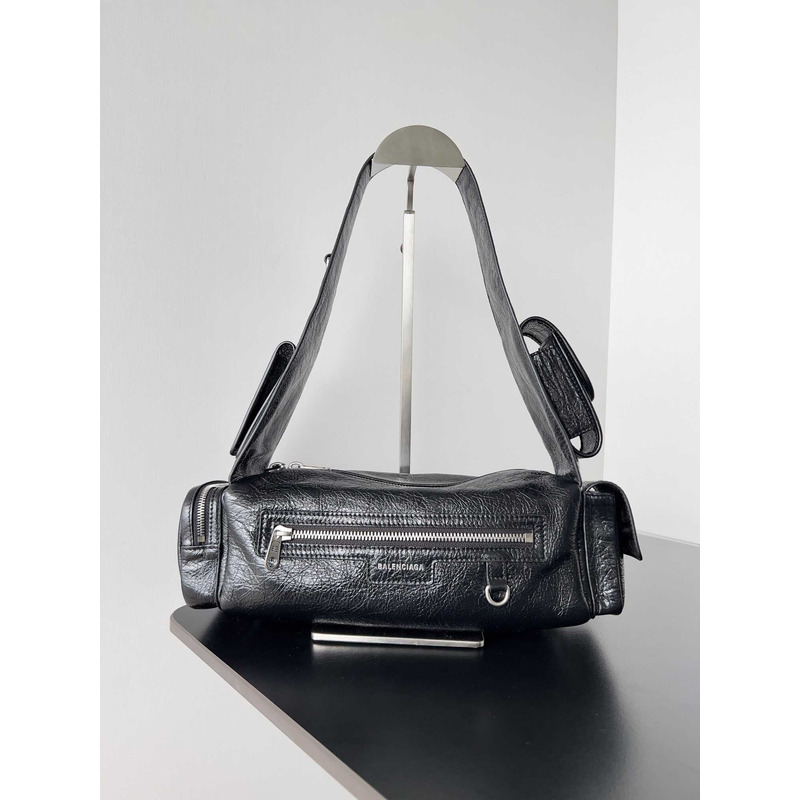 ba*len*cia*ga women\