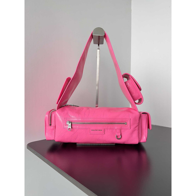 ba*len*cia*ga women\