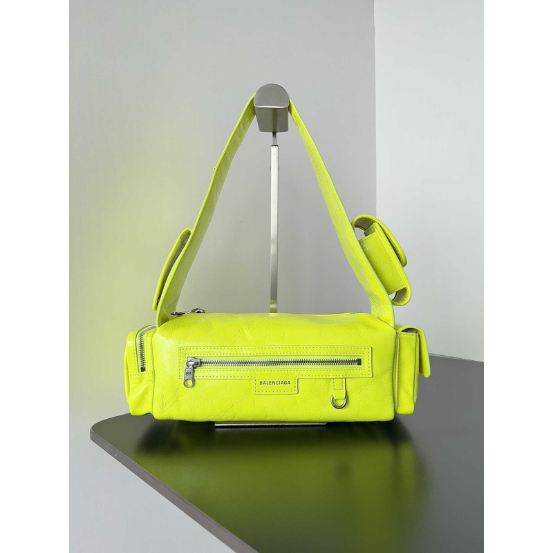 ba*len*cia*ga women\