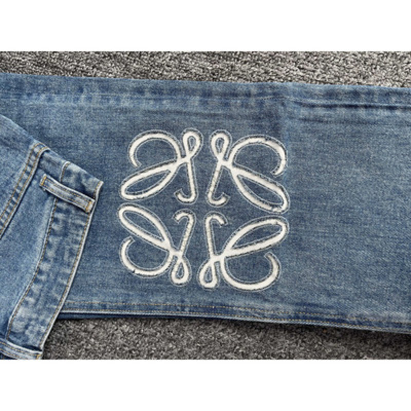 Loewe Anagram Baggy Jeans In Denim