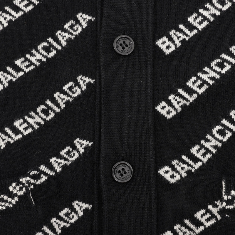 Ba*len*cia*ga women\