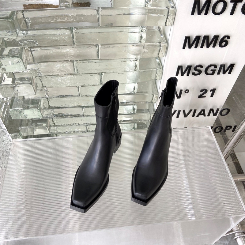 Ba*len*cia*ga inspector square-toe ankle boots black