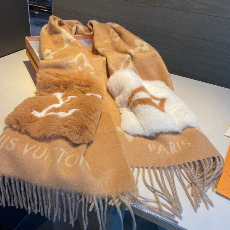 l**is V*t*n cotton scarf brown