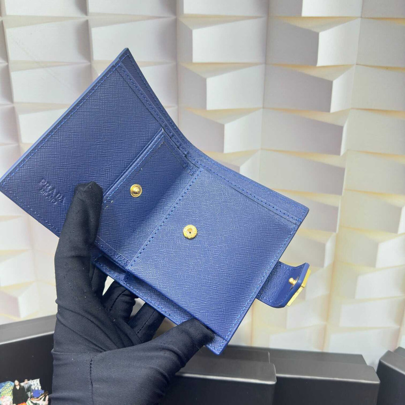 Pra*a small saffiano and smooth leather wallet blue haze