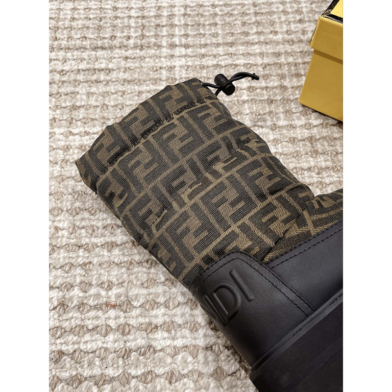 F**di ff snow boots brown and black