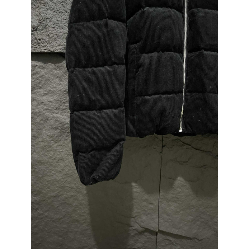 Pra*a cropped re-nylon down jacket black