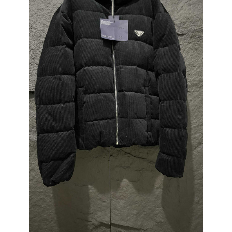 Pra*a cropped re-nylon down jacket black