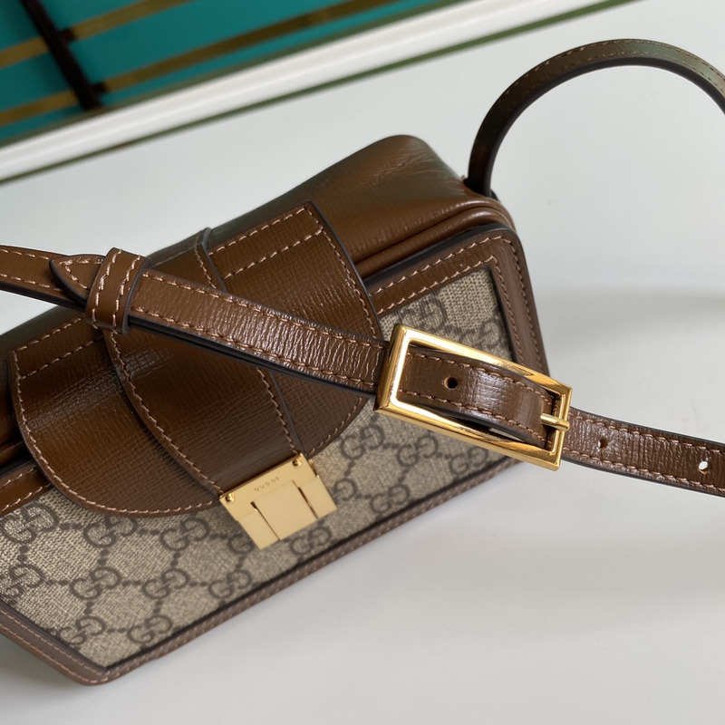 g*u*i gg S*p*e mini bag with clasp closure brown