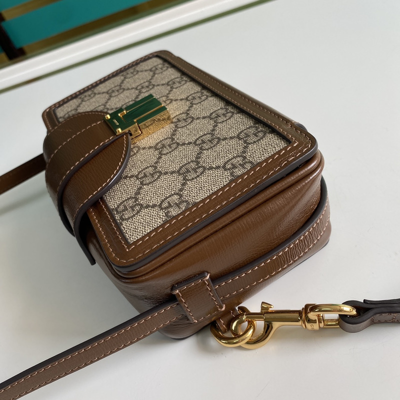 g*u*i gg S*p*e mini bag with clasp closure brown