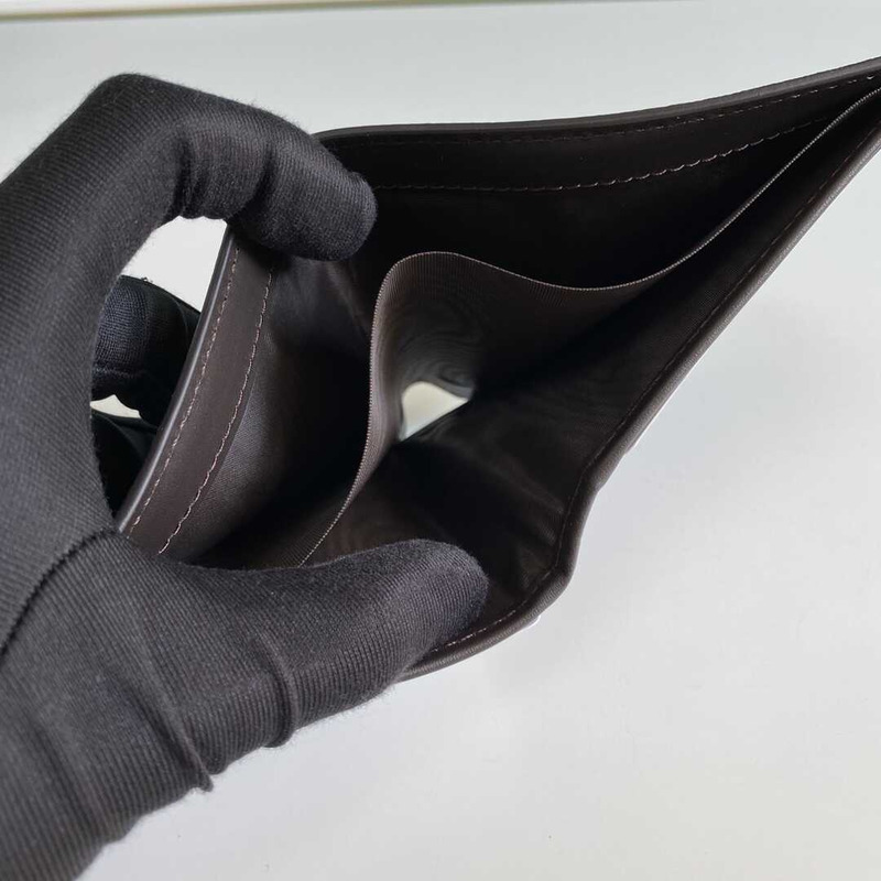 g*u*i web gg S*p*e wallet brown