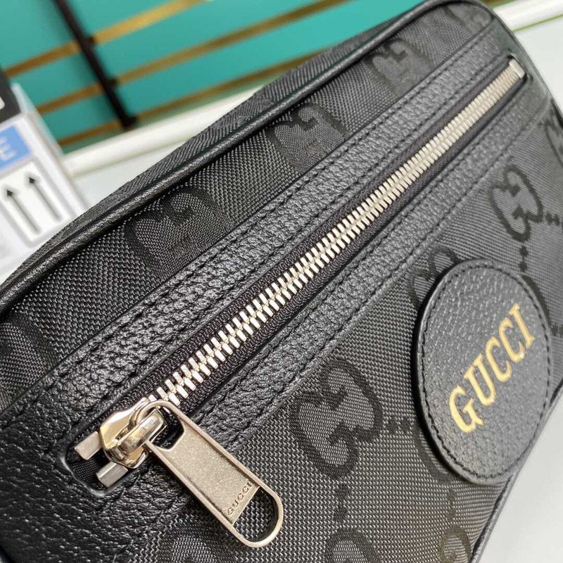 G*u*i off the grid gg belt bag black