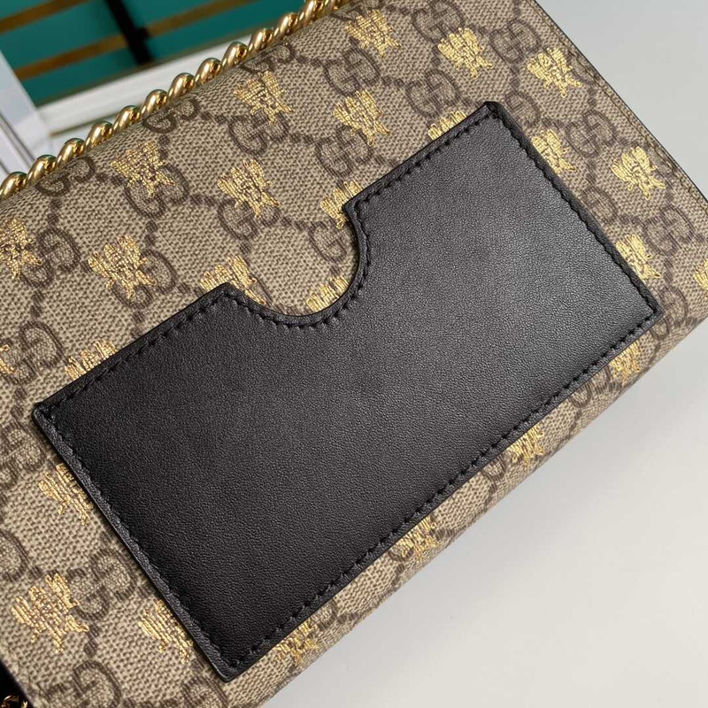 G*u*i padlock medium gg bee shoulder bag beige