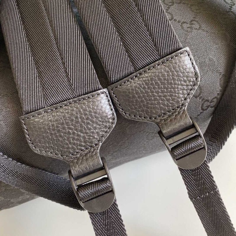 G*u*i slim backpack gg black