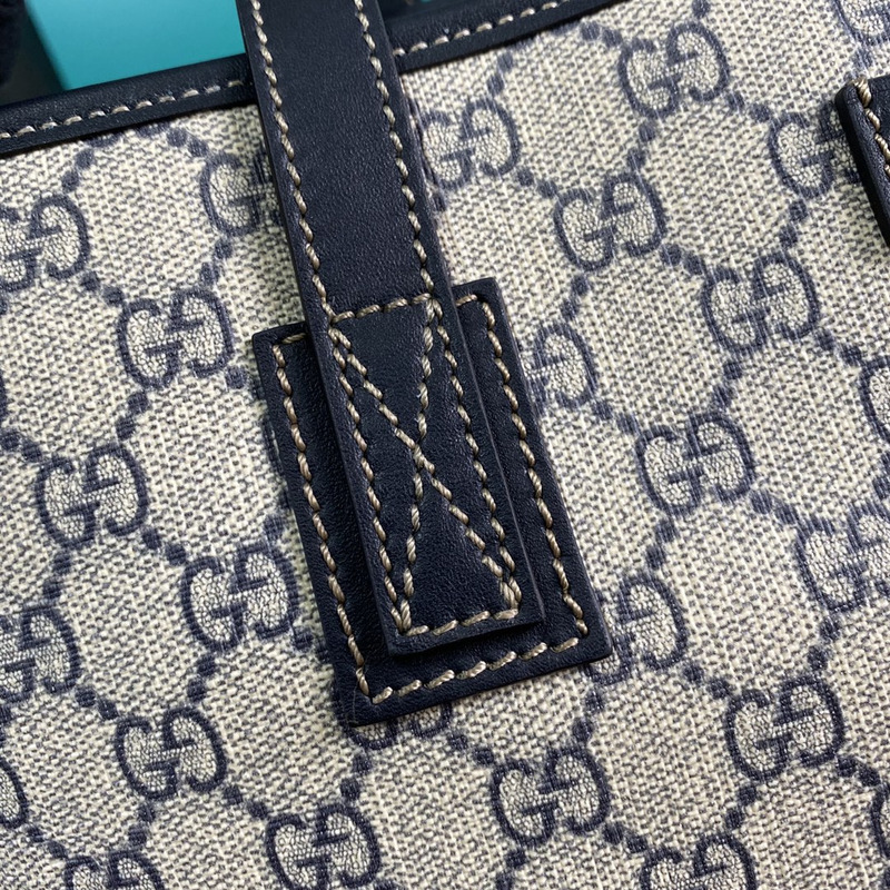 G*u*i monogram tote bag cream