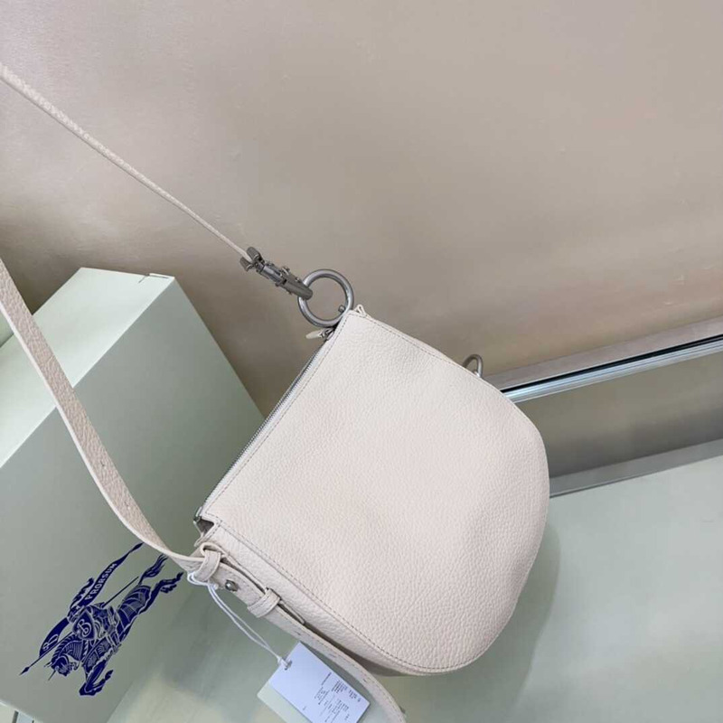 B**rry small knight shoulder bag cream