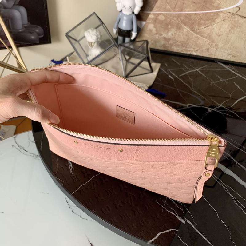 l**is V*t*n daily pouch monogram empreinte rose poudre