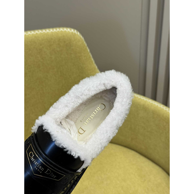 ch**an D*or boy loafer black calfskin and white shearling