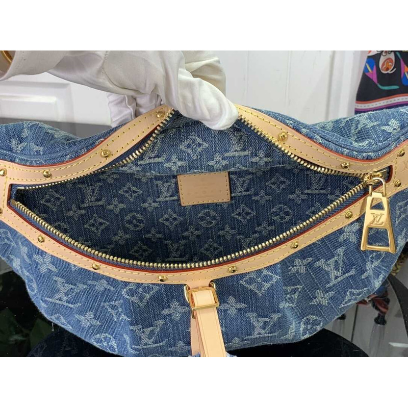 l**is V*t*n high rise monogram denim blue