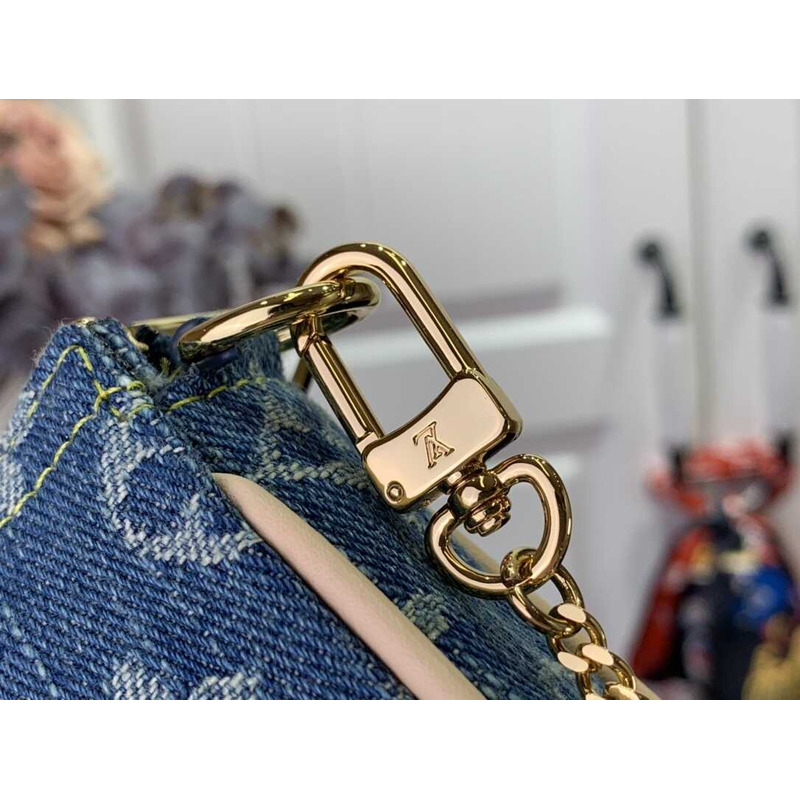 l**is V*t*n mini pochette chain bag denim blue