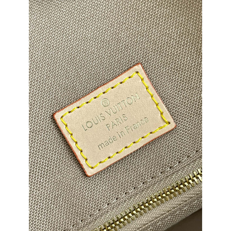 l**is V*t*n onthego mm tote monogram dune