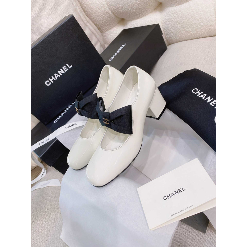 Ch*el mary jane calf patent leather and grosgrain black and white