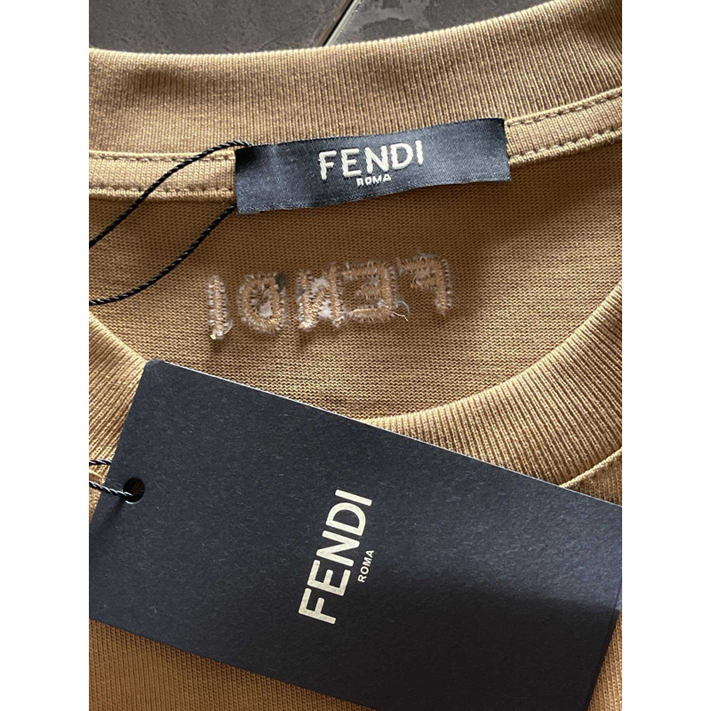 F**di logo t-shirt beige