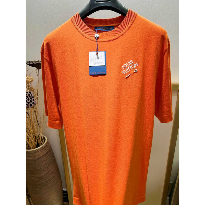 l**is V*t*n t-shirt with lv patch orange